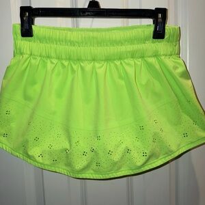 Lululemon Athletica Neon Lime Mini Skirt size 8